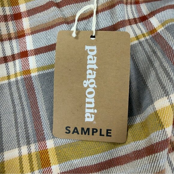 Patagonia NWT Women's Size Small Corduroy Fjord Puffer Jacket 26880 Style Number - Picture 7 of 15